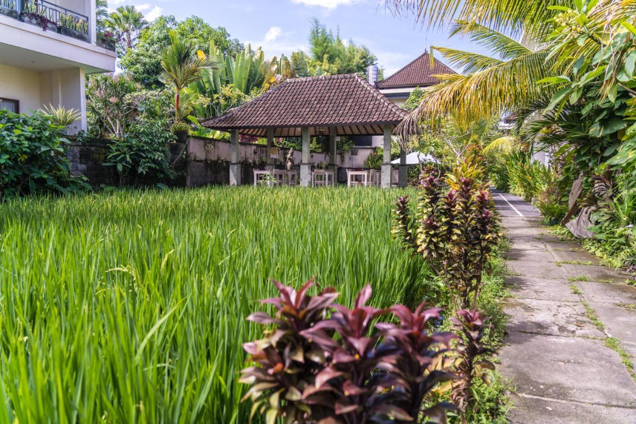 Adi Santia Bungalows Ubud Exterior foto